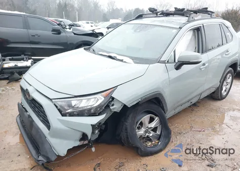 2021 Toyota Rav4 Xle из США, поврежденный, VIN 2T3W1RFV4MW140794